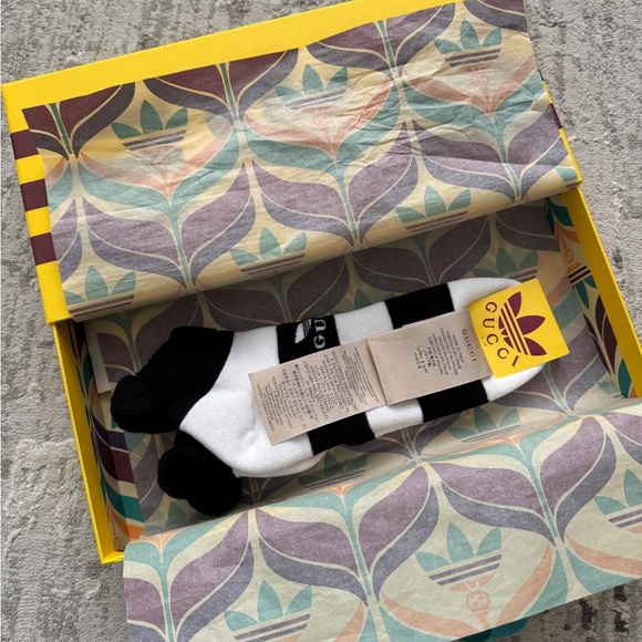NWT 2022 Gucci x Adidas Socks M - Picture 1 of 10